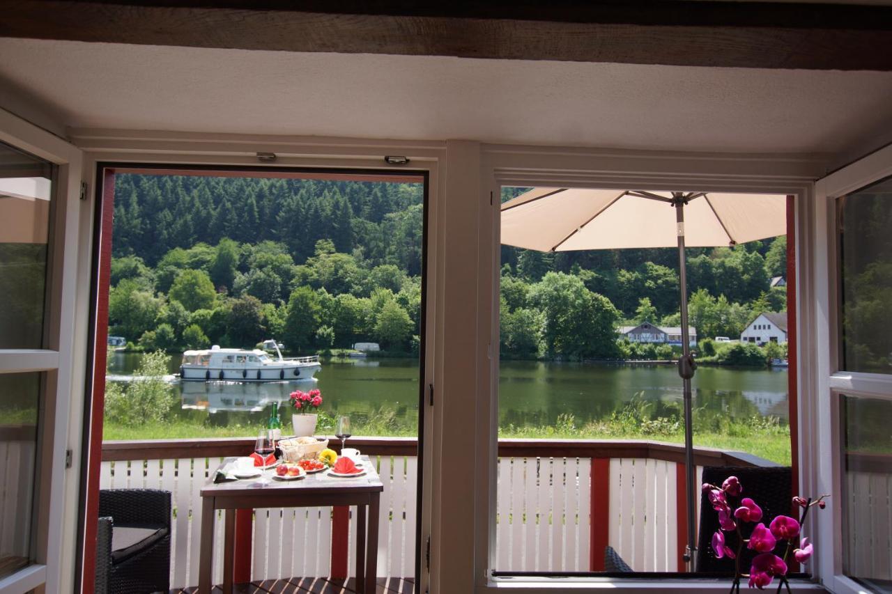 Altes Faehrhaus An Der Mosel Anno1633 Lejlighed Traben-Trarbach Eksteriør billede