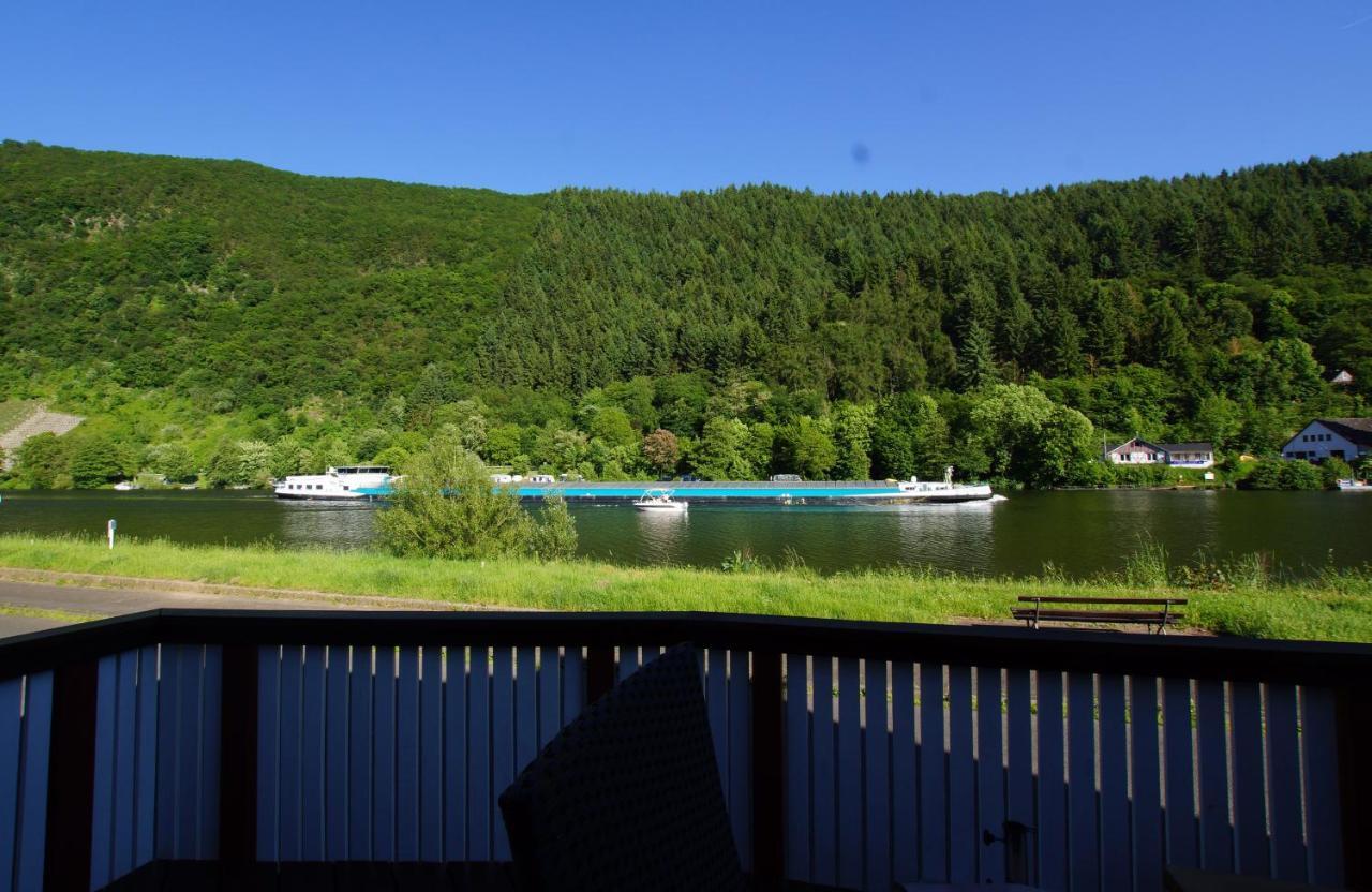 Altes Faehrhaus An Der Mosel Anno1633 Lejlighed Traben-Trarbach Eksteriør billede